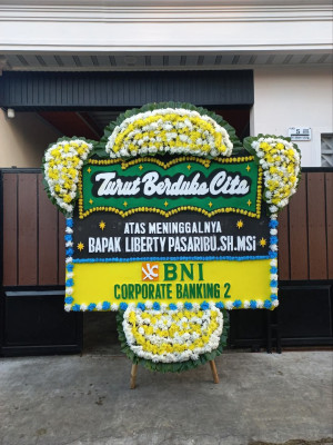 Papan Bunga Duka di Pontianak Kota